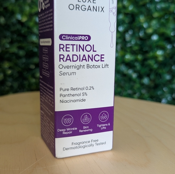 Luxe Organix Retinol Radiance Serum, 30ml - Picture 2 of 6